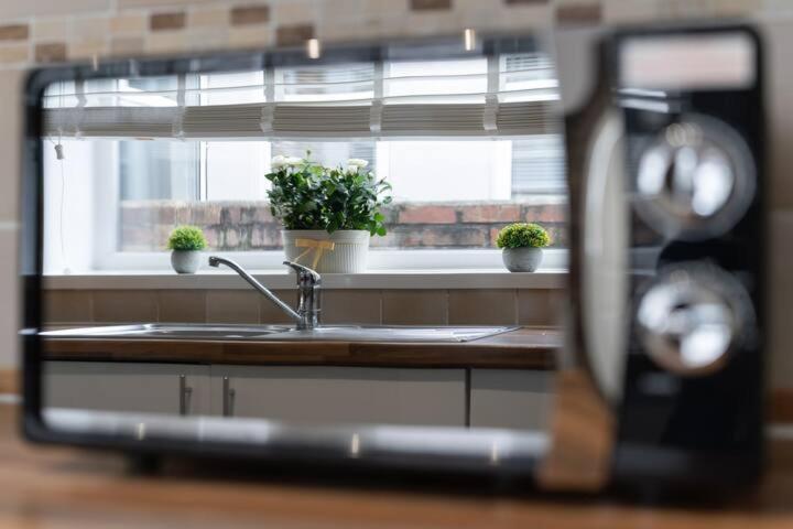 Open Mind Property - Luxury House & Free Parking ポーツマス エクステリア 写真