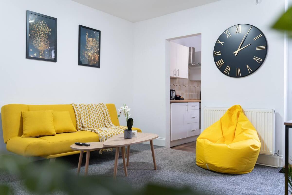 Open Mind Property - Luxury House & Free Parking ポーツマス エクステリア 写真